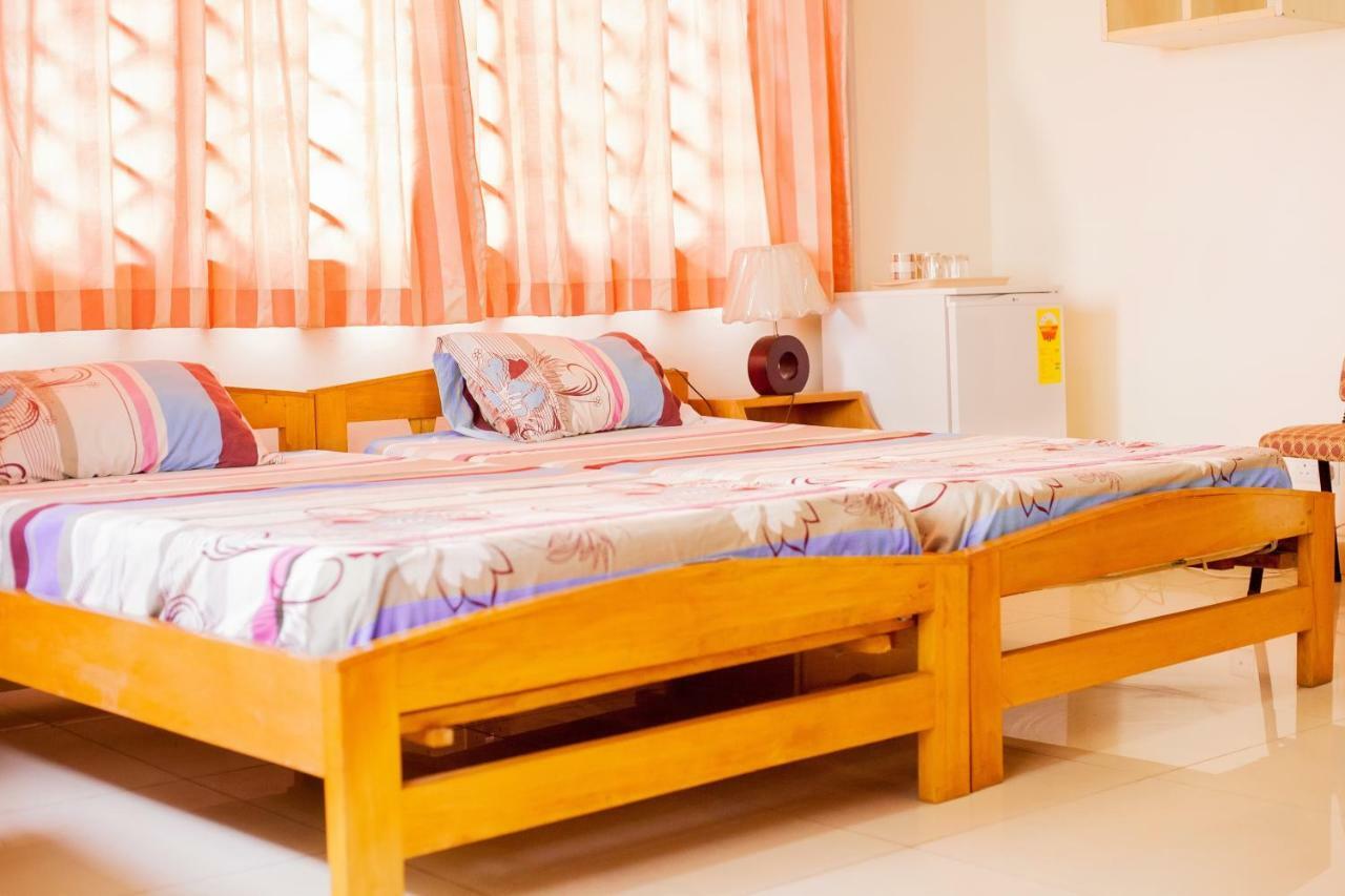 Charis Home Services Haatso Экстерьер фото